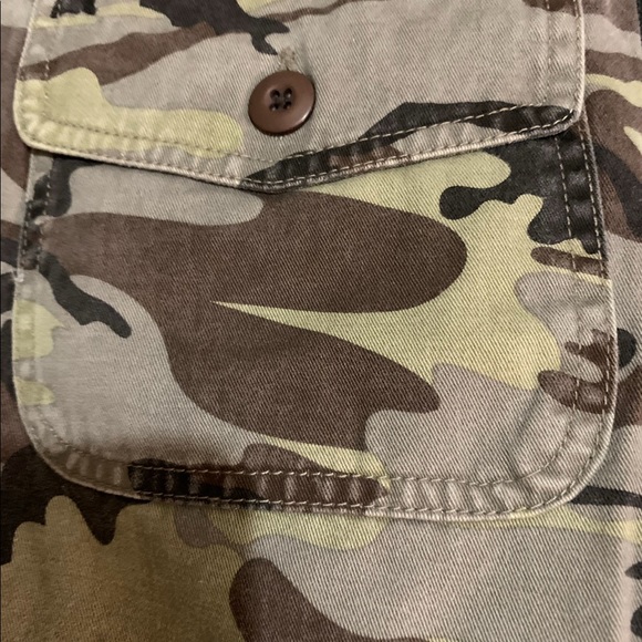 Jeans - Picture 3 of 4